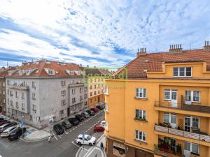 Pronájem bytu 1+kk, Praha, Za poštou, 45 m2