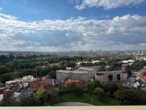 Pronájem bytu 2+1, Praha - Záběhlice, Bramboříková, 56 m2