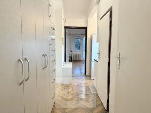 Pronájem bytu 2+1, Praha - Nusle, Spolupráce, 47 m2
