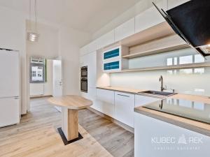 Prodej bytu 3+kk, Tábor, Kpt. Jaroše, 79 m2