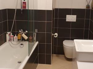 Prodej bytu 2+kk, Praha - Střížkov, Makedonská, 58 m2