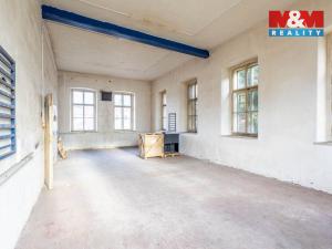 Pronájem výrobních prostor, Krásná Lípa, Stradalova, 800 m2