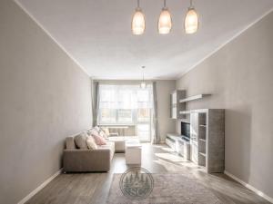Prodej bytu 2+1, Kynšperk nad Ohří, náměstí SNP, 53 m2