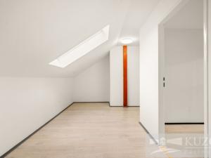 Prodej bytu 3+kk, Byšice, B. Němcové, 122 m2