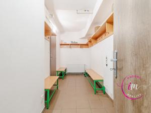 Prodej obchodního prostoru, Jihlava - Horní Kosov, Buková, 242 m2