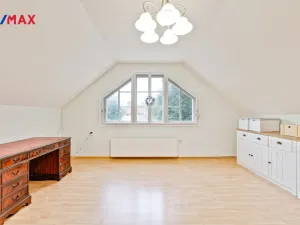 Prodej rodinného domu, Suchdol - Vysoká, 256 m2