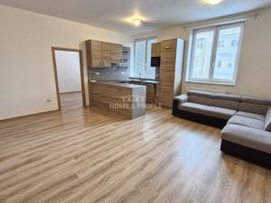 Pronájem bytu 3+kk, Pohořelice, Znojemská, 70 m2