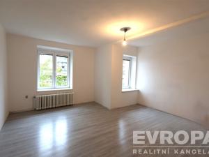 Prodej bytu 3+kk, Pardubice - Zelené Předměstí, Železničního pluku, 70 m2