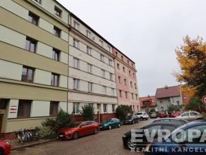 Prodej bytu 3+kk, Pardubice - Zelené Předměstí, Železničního pluku, 70 m2