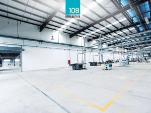 Prodej skladu, Havraň, 19000 m2