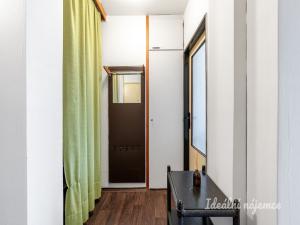 Pronájem bytu 1+1, Praha - Háje, Bajkonurská, 45 m2