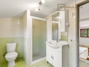 Prodej rodinného domu, Stružnice - Jezvé, 177 m2