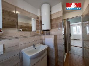 Pronájem bytu 3+kk, Klášterec nad Ohří - Miřetice u Klášterce nad Ohří, Švermova, 45 m2