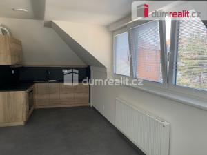 Pronájem bytu 1+kk, Kolín - Kolín III, Obecní dvůr, 38 m2