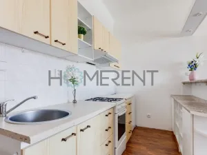 Pronájem bytu 1+kk, Praha - Nusle, Bartoškova, 30 m2