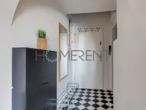 Pronájem bytu 1+kk, Praha - Nusle, Bartoškova, 30 m2