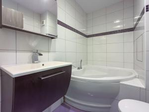 Prodej bytu 2+1, Chomutov, Bezručova, 51 m2