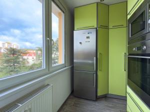 Prodej bytu 2+1, Chomutov, Bezručova, 51 m2
