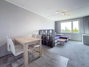 Prodej bytu 2+1, Chomutov, Bezručova, 51 m2