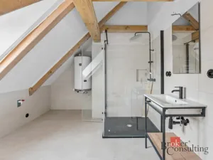 Prodej bytu 4+kk, Jince, Slavíkova, 110 m2