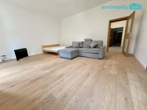 Prodej bytu 2+1, Mariánské Lázně, Tyršova, 66 m2