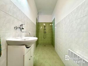 Prodej bytu 2+kk, Moravský Krumlov, K. H. Máchy, 39 m2