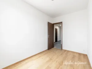 Pronájem bytu 3+kk, Praha - Prosek, Čakovická, 83 m2