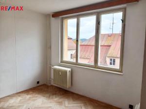 Prodej bytu 2+1, Žlutice, Obránců míru, 60 m2