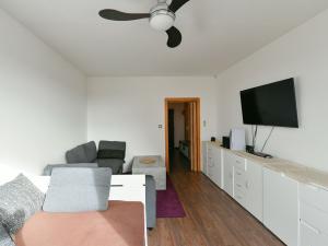 Prodej bytu 2+1, Praha - Kamýk, Rytířova, 51 m2