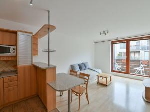 Prodej bytu 3+kk, Rudná, Ke Školce, 59 m2