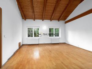 Prodej rodinného domu, Praha - Vinoř, 486 m2