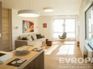 Prodej bytu 3+kk, Beroun - Beroun-Závodí, Na Veselou, 117 m2