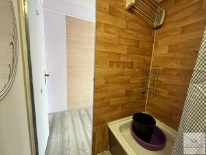 Pronájem bytu 1+1, Nejdek, Rolavská, 35 m2