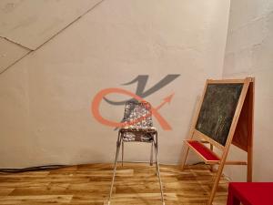 Pronájem obchodního prostoru, Valašské Meziříčí, Náměstí, 90 m2