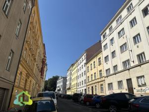 Pronájem bytu 2+kk, Praha - Vršovice, Holandská, 38 m2