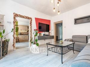 Prodej rodinného domu, Dubí - Mstišov, Dvojhradí, 166 m2