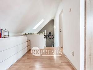 Prodej rodinného domu, Dubí - Mstišov, Dvojhradí, 166 m2