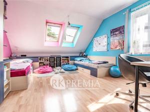 Prodej rodinného domu, Dubí - Mstišov, Dvojhradí, 166 m2