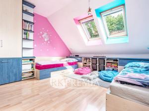 Prodej rodinného domu, Dubí - Mstišov, Dvojhradí, 166 m2