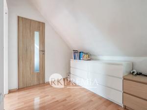 Prodej rodinného domu, Dubí - Mstišov, Dvojhradí, 166 m2