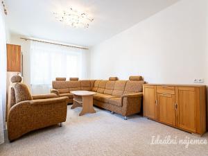 Pronájem bytu 3+1, Praha - Záběhlice, Na Chodovci, 71 m2