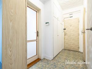 Pronájem bytu 3+1, Praha - Záběhlice, Na Chodovci, 71 m2