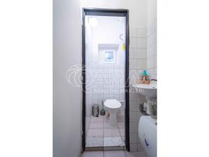 Pronájem obchodního prostoru, Neratovice, Masarykova, 55 m2
