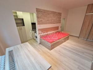 Pronájem bytu 1+kk, Ostrava - Poruba, Žilinská, 21 m2