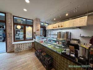 Pronájem restaurace, Praha - Karlín, Thámova, 100 m2