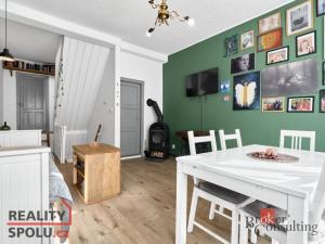 Prodej rodinného domu, Ostrov, Žižkova, 100 m2