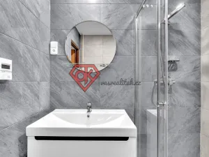 Prodej bytu 3+1, Trnov, 62 m2