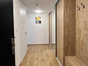 Pronájem bytu 2+kk, Praha - Stodůlky, Hábova, 66 m2