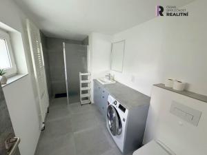 Pronájem rodinného domu, Karlovy Vary - Stará Role, Palackého, 120 m2