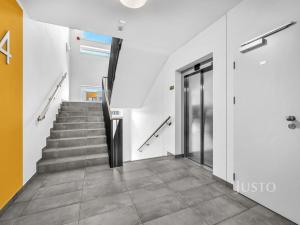 Prodej bytu 3+kk, Praha - Uhříněves, Oty Bubeníčka, 80 m2